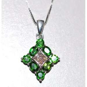  1.56 Carats Natural Chrome Diopside 925 Sterling Silver 