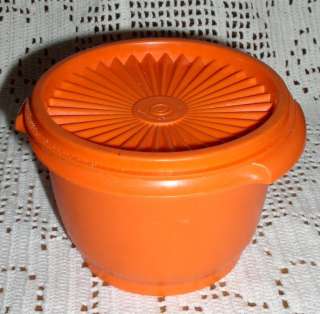 TUPPERWARE #886   812 Orange 3.5 Cup Servalier Storage Bowl & Cover 