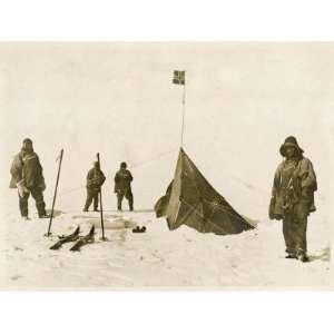  Scotts Team Arrive at the South Pole to Find That Amundsen 