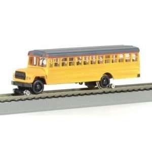 Bachmann 46211 Bus w/High Railers Toys & Games