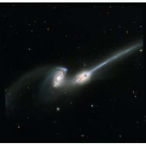   4676) Colliding Galaxies Stream Stars and Gas   24 X 23 Everything