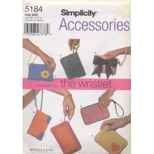   Accessories Pattern #5184   the Wristlet Arts, Crafts & Sewing