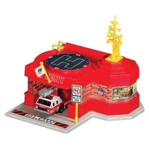  FDNY Fire Station with 1 Vehicle Playset Toys & Games