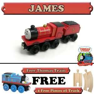   Train Set   Free 2 Pieces of Track & Free Thomas Train Toys & Games