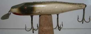 Lure shows some light use. Condition as seen in photo. I am listing 