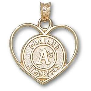 Oakland Athletics MLB Round Logo Heart Pendant (14kt)  