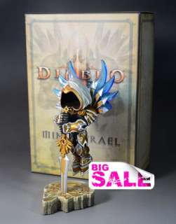 BlizzCon 2011 Diablo 3 mini Tyrael Statue Collectible NEW IN BOX 