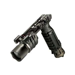 Surefire M910A Vertical Foregrip WeaponLight  Dual Thumbscrew Mount 