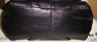 ABSOLUTELY GORGEOUS BLACK LEATHER SLOUCHY BAG WITH DETAILED STITCHING 