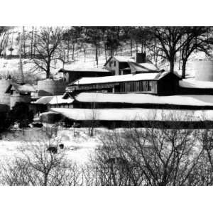 The Self Designed Home of Architect Frank Lloyd Wright Located Near 