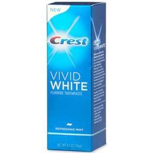 Crest 3D White Advanced Vivid Fluoride Toothpaste