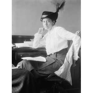  1914 McCORMICK, MRS. MEDILL (RUTH HANNA) AT DESK