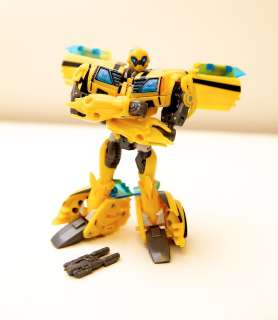    Voyager  Optimus Bulkhead Cliffjumper Arcee Starscream Bee  