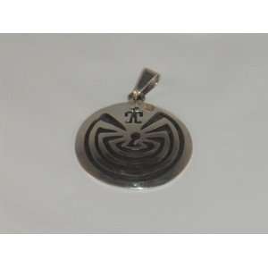  Man in a Maze Hopi Pendant   PD 0001