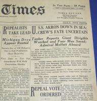 1933 04/04 LOS ANGELES TIMES *NAVY AIRSHIP USS AKRON DOWN AT SEA* JGN 