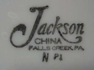 Jackson China Restaurant Ware 7 Plates   Lot of 7  