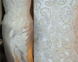Stunning Sensational Vintage 1980s Pearl & Lace White Bridal Gown S/M 