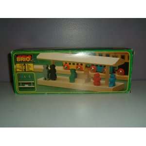  Brio Platform with Bench and Figures Toys & Games