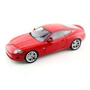  2006 Jaguar XK Coupe 1/18 Red Toys & Games