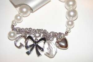 NWT Guess pearl & silver tone stretch charm bracelet  