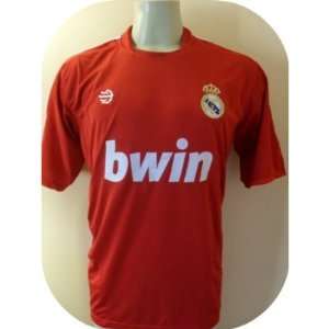 REAL MADRID # 7 RONALDO SOCCER JERSEY SIZE LARGE. NEW.RED  