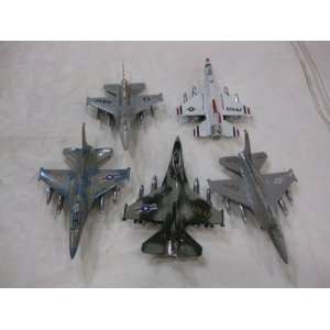  Die cast F 16 Sonic Jet Edition in a 1144 scale, has Pull 