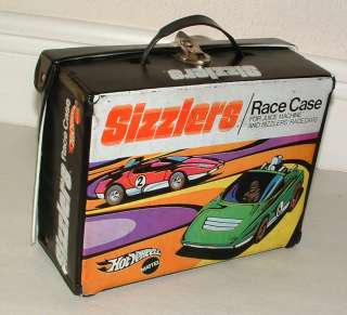 RED LINE SIZZLERS RACE CASE WITH BLACK SIDE BURN  