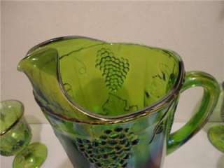 INDIANA VINTAGE RARE GREEN CARNIVAL GLASS HARVEST GRAPE PITCHER & (4 