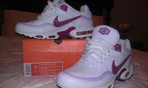 Air Max Classic Size 9.5 Womens TN  