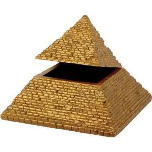  Pyramid box