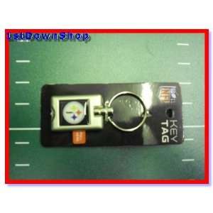 Pittsburgh Steelers Flash Light Up Key Chain/Ring  Sports 