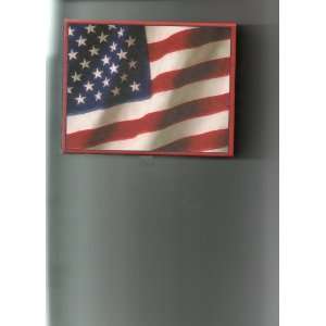   Box God Bless America    American Flag (former stationery/card box