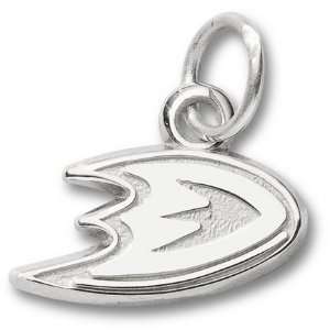  Anaheim Ducks 3/8 Foot Logo Charm   Sterling Silver 