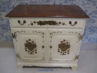 Heywood Wakefield Ivory White Hand Decorated Gold Stencils Buffet 