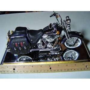  110 Harley Davidson Motorcycle 1997 FLSTS Heritage 