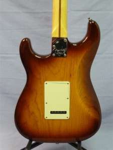 2009 Fender American Deluxe Stratocaster Ash Sunburst Rosewood w/ OHSC 