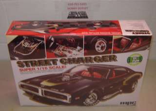 MPC 768 Model kit DODGE BIG SCALE STREET CHARGER 1/16 Scale LTD IN 