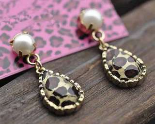 Luxury Leopard Teardrop&White Pearl Dangle Stud Earring  