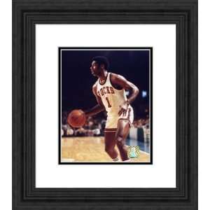  Framed Oscar Robertson Milwaukee Bucks Photograph