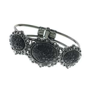  Jardine Vintage Black Floral Clasp Bracelet Jewelry