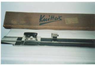Alte Knittax Strickmaschine 1950er Jahre gut erhalten in Rheinland 