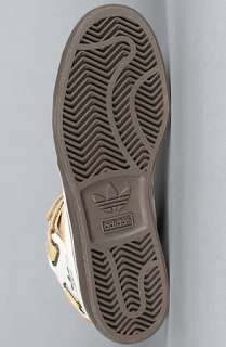 adidas The AdiRise Mid Sneaker in Chalk Tan Blend Grey Blend 