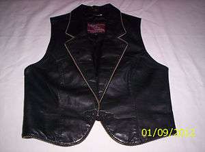    Red Rider Collection   Size 10   Black Leather 1 button Vest  