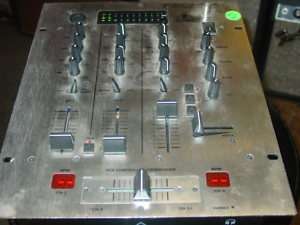 Behringer Pro Mixer DX626  