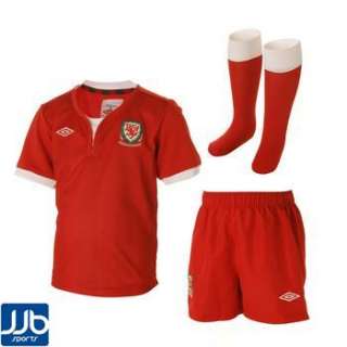 Wales Home Boys Football Kit 2011/2012 (Infant)  