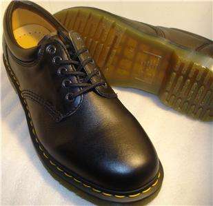 DR. MARTENS mens shoes Oxford black US sz 8  
