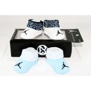 Nike Air Jordan Newborn Infant Baby Booties Socks White and Blue w/Air 