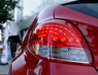   Hyundai Veloster Genuine OEM Stop Tail Combination Lamp Assy 2P/Set