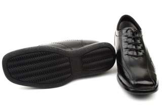 look the same as normal shoes the light weight increaser used to 