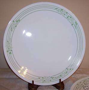 ENGLISH IVY Corelle DINNER PLATES (4) Discontinued  
